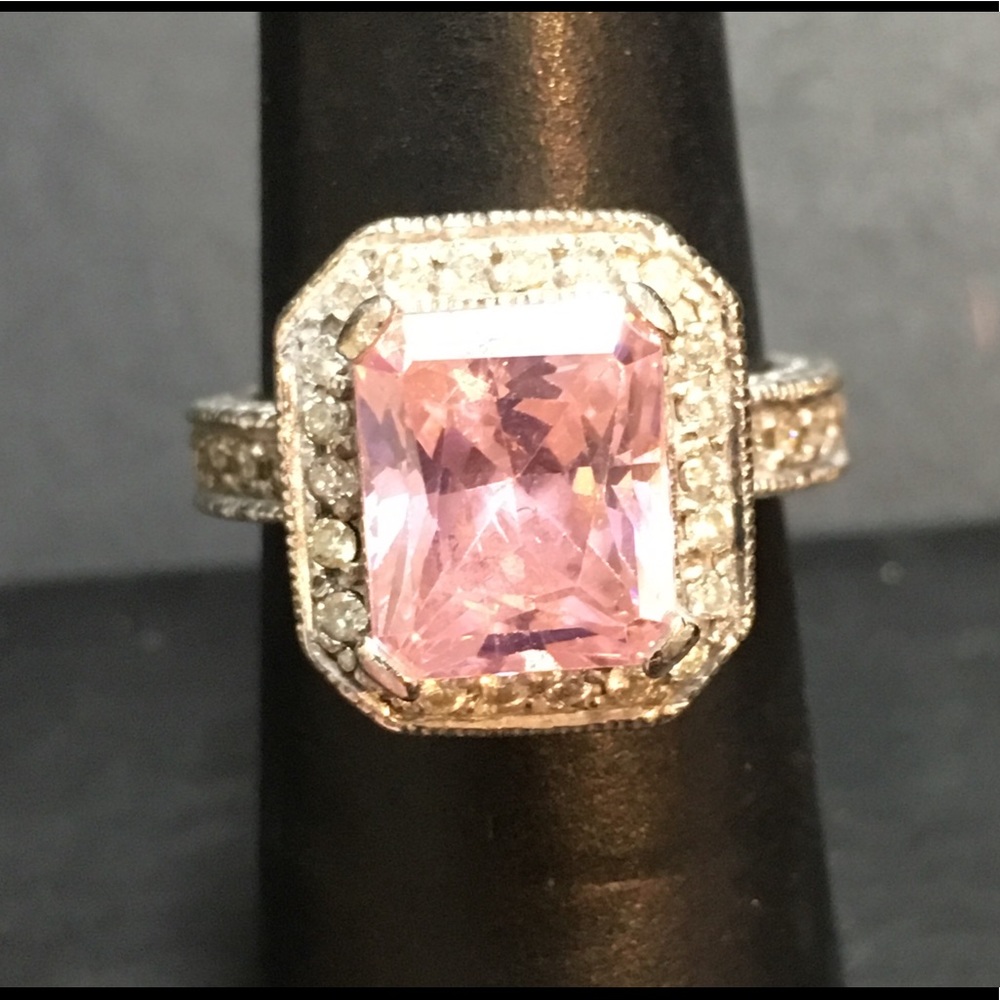 SILVER AND DIAMOND RING - Picture 2 of 5